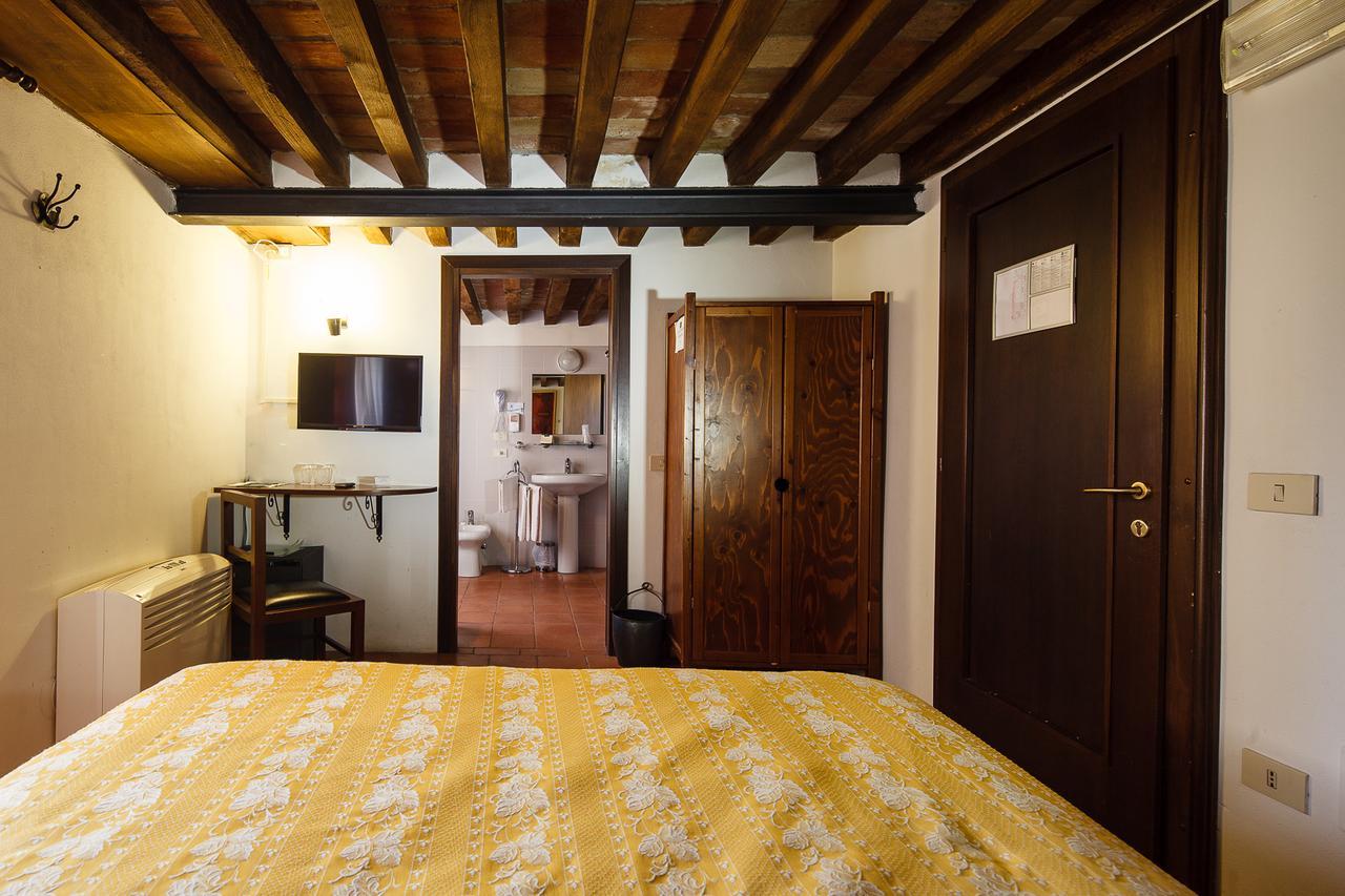 Relais Fontevivo Otel Dış mekan fotoğraf
